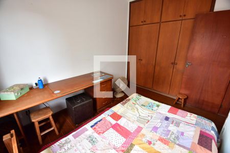 Casa à venda com 240m², 5 quartos e 4 vagasQuarto 3