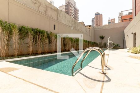 Studio à venda com 39m², 1 quarto e sem vaga Studio à venda com 39m², 1 quarto e sem vagaÁrea comum - Piscina