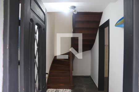 Casa para alugar com 250m², 5 quartos e 4 vagasEdícula