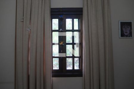 Casa para alugar com 250m², 5 quartos e 4 vagasQuarto 1