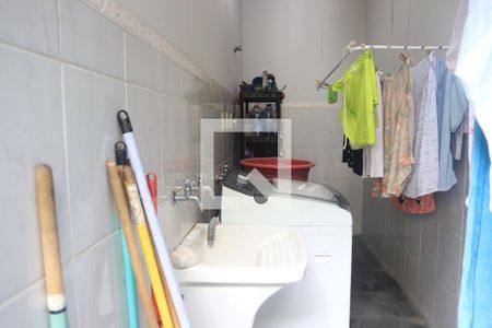 Casa para alugar com 250m², 5 quartos e 4 vagasLavanderia