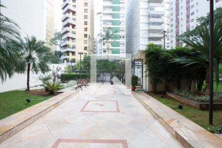Apartamento à venda com 323m², 4 quartos e 2 vagas