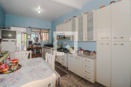 Casa à venda com 300m², 2 quartos e 2 vagas Casa à venda com 300m², 2 quartos e 2 vagasCozinha