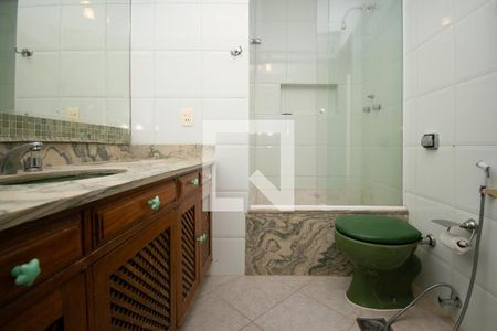 Apartamento à venda com 168m², 3 quartos e 2 vagas