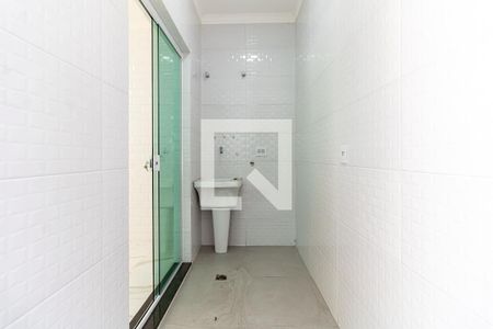 Casa à venda com 140m², 3 quartos e 2 vagas Casa à venda com 140m², 3 quartos e 2 vagasLavanderia