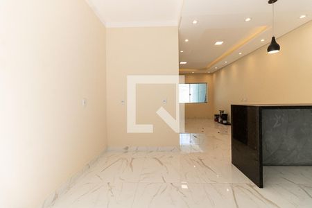 Casa à venda com 140m², 3 quartos e 2 vagas Casa à venda com 140m², 3 quartos e 2 vagasCozinha