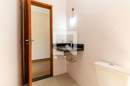 Casa à venda com 140m², 3 quartos e 2 vagas Casa à venda com 140m², 3 quartos e 2 vagasBanheiro da Suíte