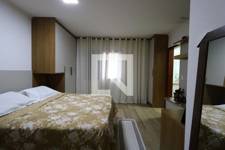 Apartamento à venda com 139m², 4 quartos e 2 vagasSuíte 2
