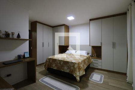 Apartamento à venda com 139m², 4 quartos e 2 vagasSuíte 2