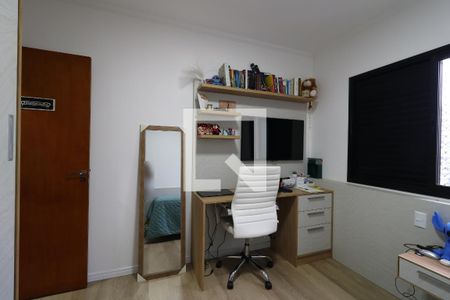 Apartamento à venda com 139m², 4 quartos e 2 vagasQuarto 2