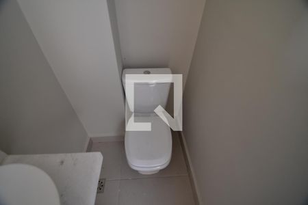 Casa de condomínio à venda com 85m², 2 quartos e 2 vagasLavabo