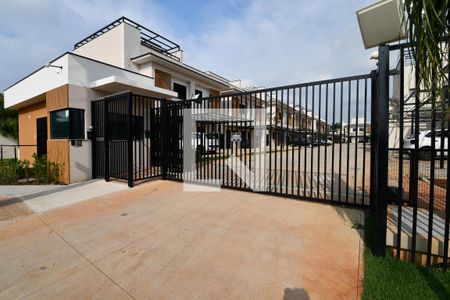 Casa de condomínio à venda com 85m², 2 quartos e 2 vagasFachada 