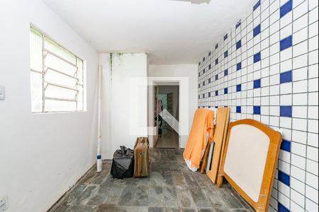 Casa à venda com 199m², 4 quartos e 2 vagasSuíte