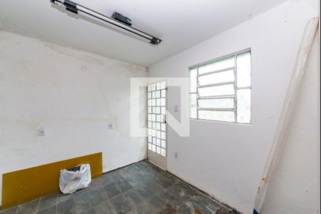 Casa à venda com 199m², 4 quartos e 2 vagasSuíte