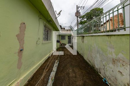 Casa à venda com 199m², 4 quartos e 2 vagasQuintal