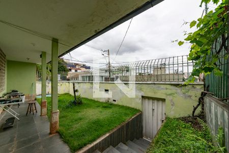 Casa à venda com 199m², 4 quartos e 2 vagasQuintal