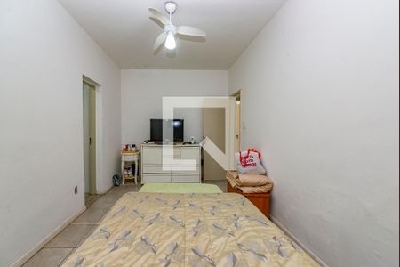 Casa à venda com 199m², 4 quartos e 2 vagasSuíte