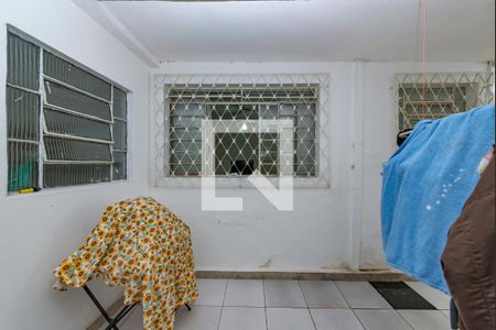 Casa à venda com 199m², 4 quartos e 2 vagasÁrea de Serviço