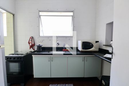 Apartamento para alugar com 69m², 2 quartos e 1 vagaCozinha