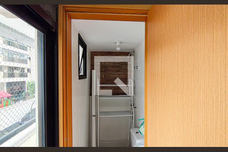 Apartamento à venda com 89m², 3 quartos e 1 vagabanheiro de serviço