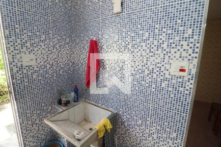 Casa à venda com 100m², 3 quartos e sem vagaÁrea de Serviço