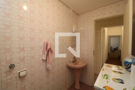 Casa à venda com 100m², 3 quartos e sem vagaBanheiro