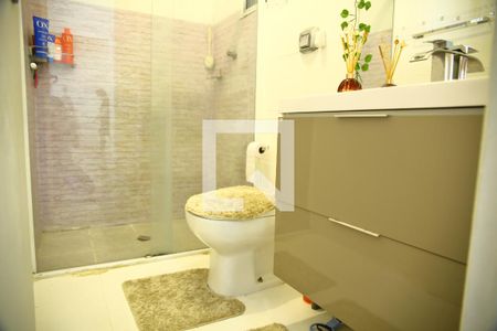 Apartamento à venda com 68m², 2 quartos e 1 vagaBanheiro