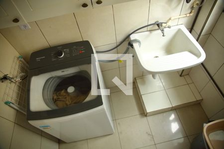 Apartamento à venda com 68m², 2 quartos e 1 vagaÁrea de Serviço