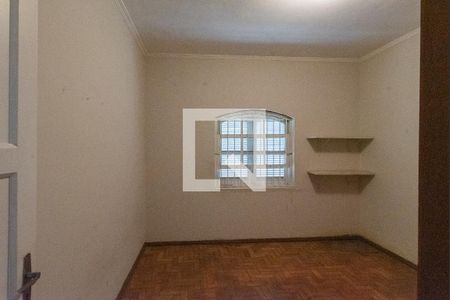 Casa à venda com 200m², 4 quartos e 2 vagas Casa à venda com 200m², 4 quartos e 2 vagasQuarto 1