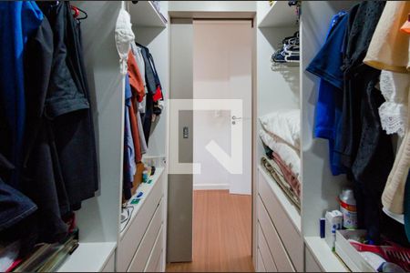 Apartamento à venda com 164m², 3 quartos e 3 vagasCloset