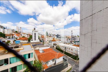 Apartamento à venda com 164m², 3 quartos e 3 vagasVista