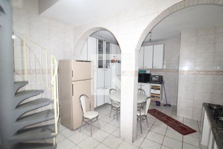 Casa à venda com 448m², 5 quartos e sem vagaCasa 1 - Cozinha