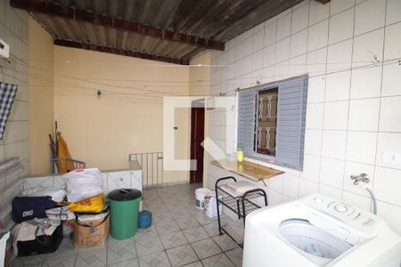 Casa à venda com 448m², 5 quartos e sem vagaCasa 1 - Área de Serviço