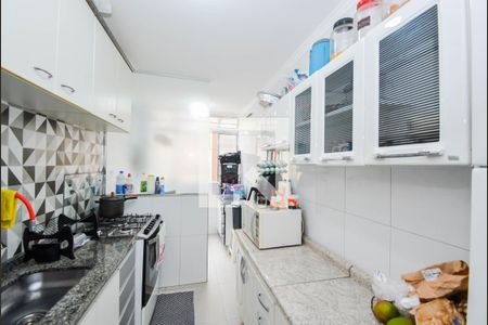 Apartamento à venda com 65m², 2 quartos e 1 vaga Apartamento à venda com 65m², 2 quartos e 1 vagaCozinha