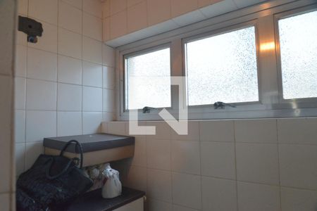 Casa para alugar com 134m², 2 quartos e 1 vagaBanheiro