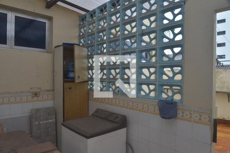 Casa para alugar com 134m², 2 quartos e 1 vagaÁrea de Serviço