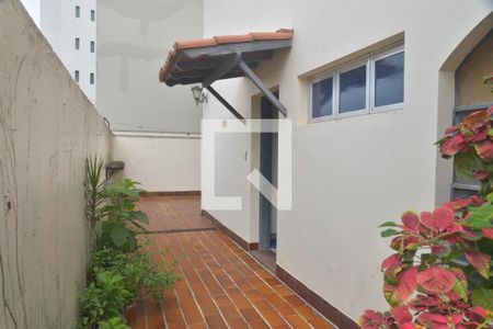 Casa para alugar com 134m², 2 quartos e 1 vagaÁrea comum