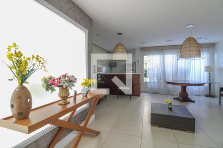 Apartamento à venda com 83m², 3 quartos e 1 vaga Apartamento à venda com 83m², 3 quartos e 1 vagaÁrea comum