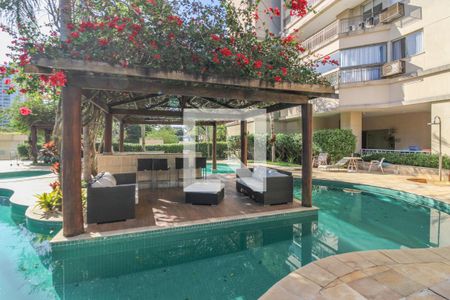 Apartamento à venda com 83m², 3 quartos e 1 vaga Apartamento à venda com 83m², 3 quartos e 1 vagaÁrea comum