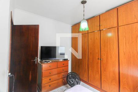 Casa à venda com 160m², 3 quartos e 4 vagas Casa à venda com 160m², 3 quartos e 4 vagasQuarto 2