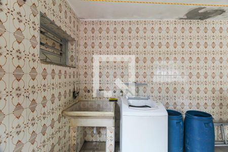 Casa à venda com 160m², 3 quartos e 4 vagas Casa à venda com 160m², 3 quartos e 4 vagasÁrea de Serviço