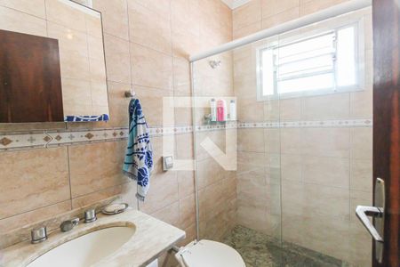 Casa à venda com 160m², 3 quartos e 4 vagas Casa à venda com 160m², 3 quartos e 4 vagasBanheiro