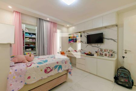 Casa de condomínio à venda com 270m², 4 quartos e 4 vagasSuíte 3