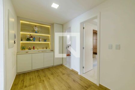 Casa de condomínio à venda com 270m², 4 quartos e 4 vagasHall