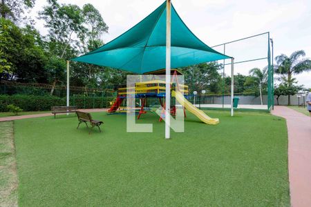 Casa de condomínio à venda com 270m², 4 quartos e 4 vagasÁrea Comum Playground