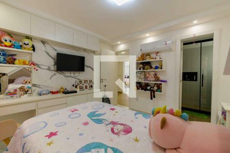 Casa de condomínio à venda com 270m², 4 quartos e 4 vagasSuíte 3