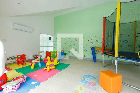 Casa de condomínio à venda com 270m², 4 quartos e 4 vagasÁrea Comum Brinquedoteca