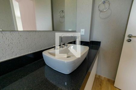 Casa de condomínio à venda com 270m², 4 quartos e 4 vagasBanheiro Social