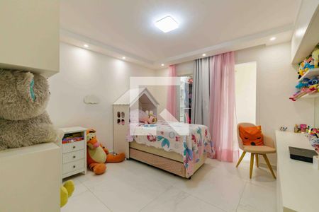 Casa de condomínio à venda com 270m², 4 quartos e 4 vagasSuíte 3