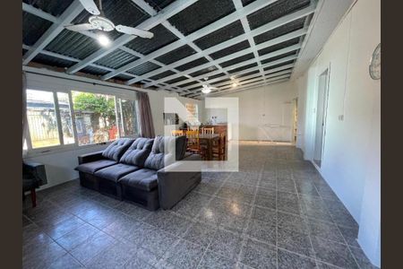 Casa à venda com 140m², 1 quarto e 1 vagaEdícula